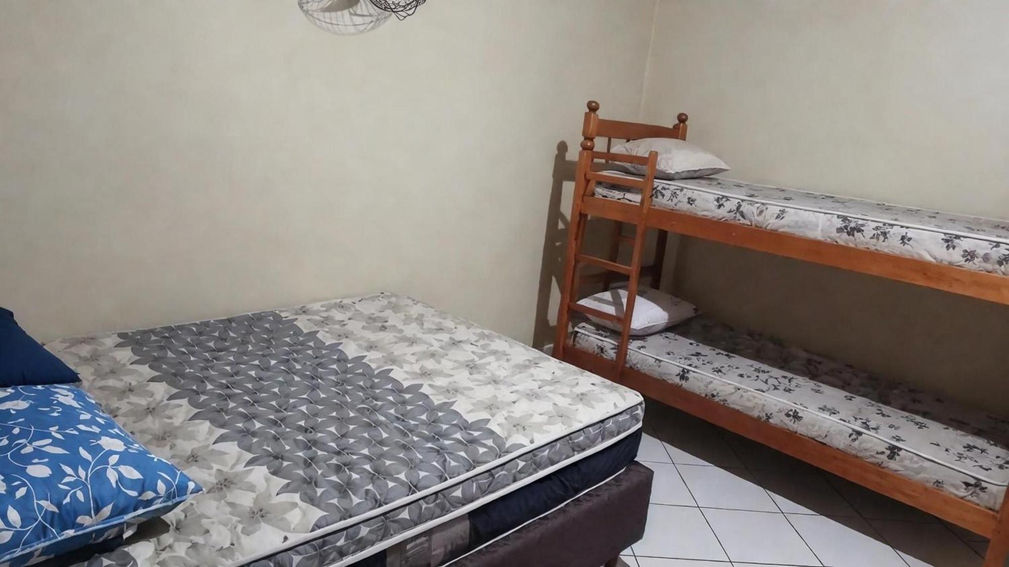 Casa - Dos Anjos - - Aluguel Economico *